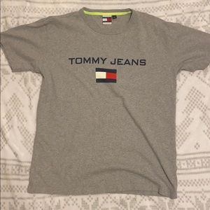 Tommy Hilfiger Grey T-Shirt
